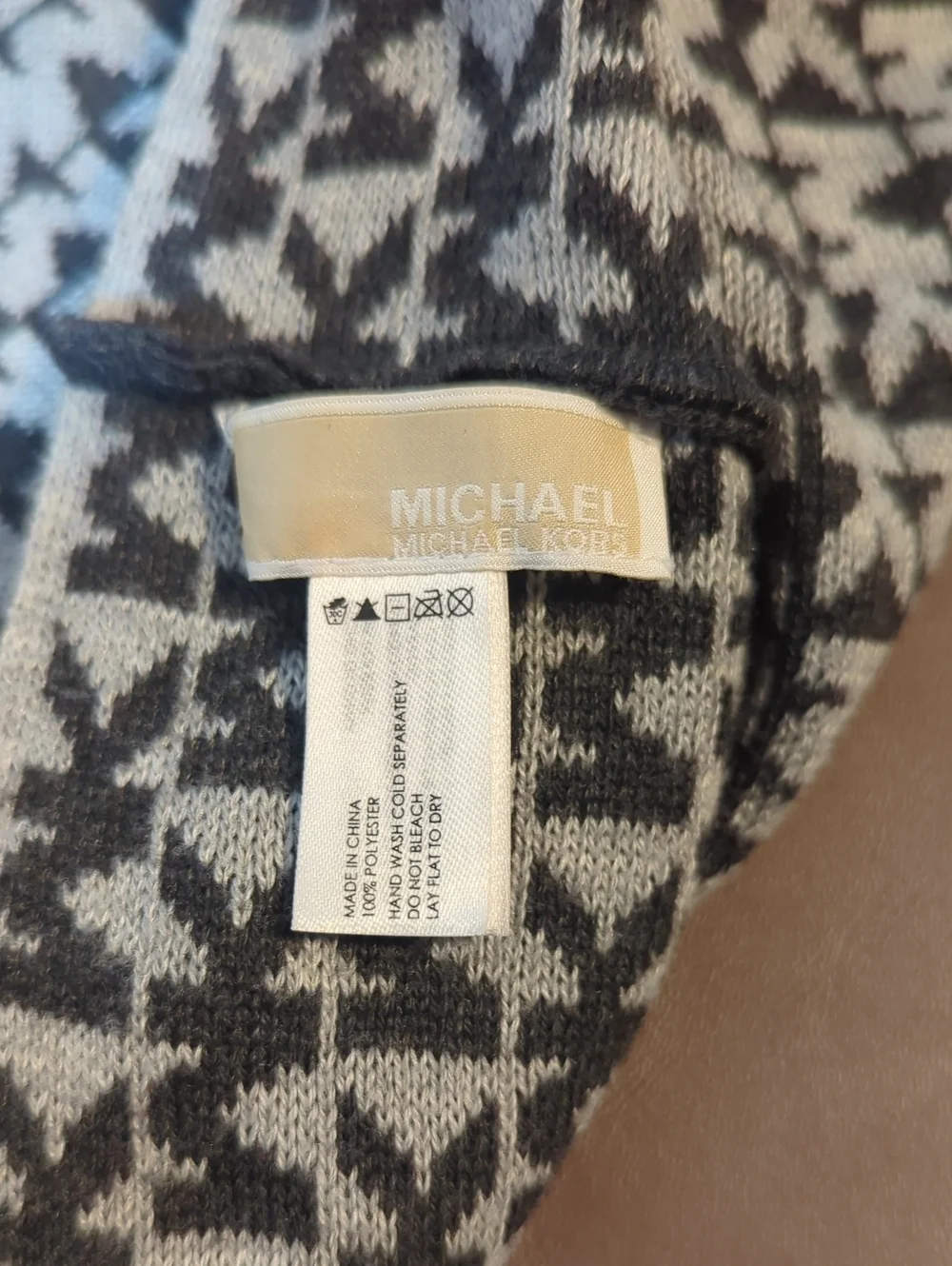 Michael Kors like new